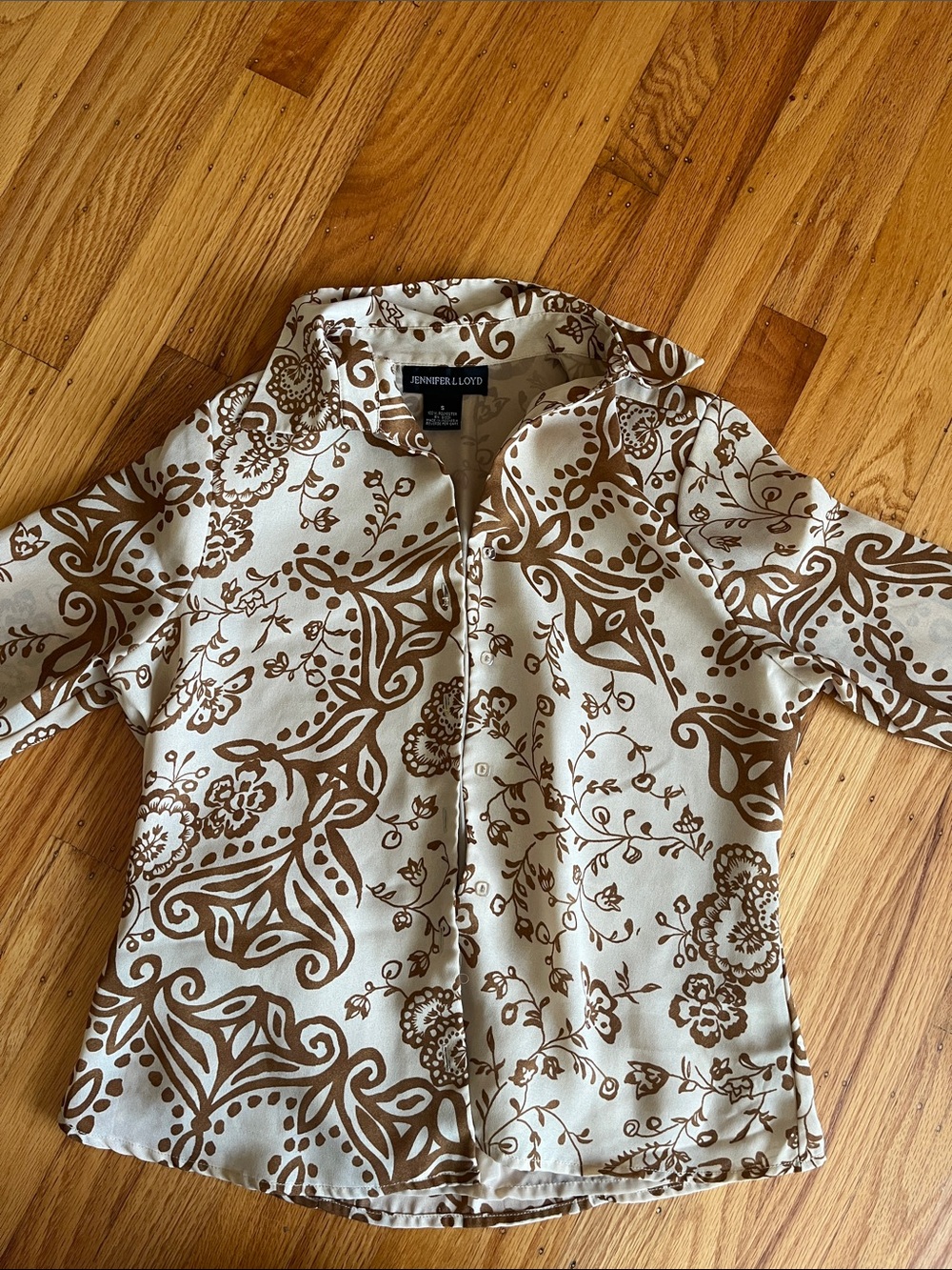 Jennifer Lloyd Cream & Brown Floral Button-Down Shirt